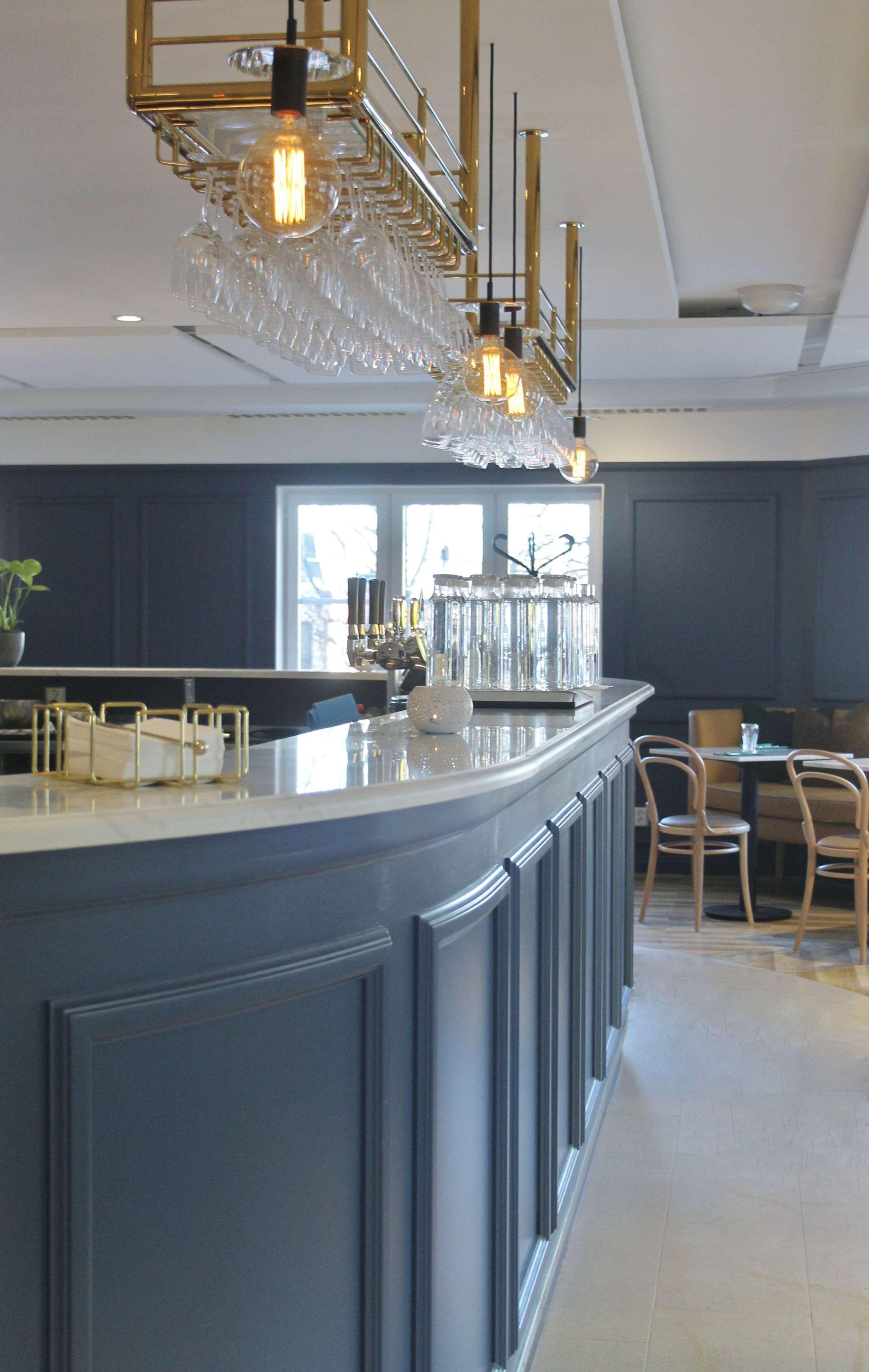Best Western Hotel Park Astoria Энчёпинг Ресторан фото